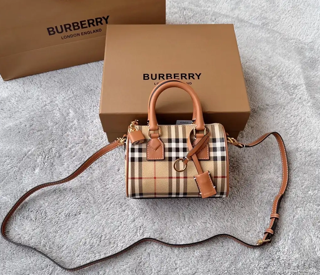 Official First Bag Ru Mini BURBERRY Bag-18.5*11*12CM Bowling Check 0516